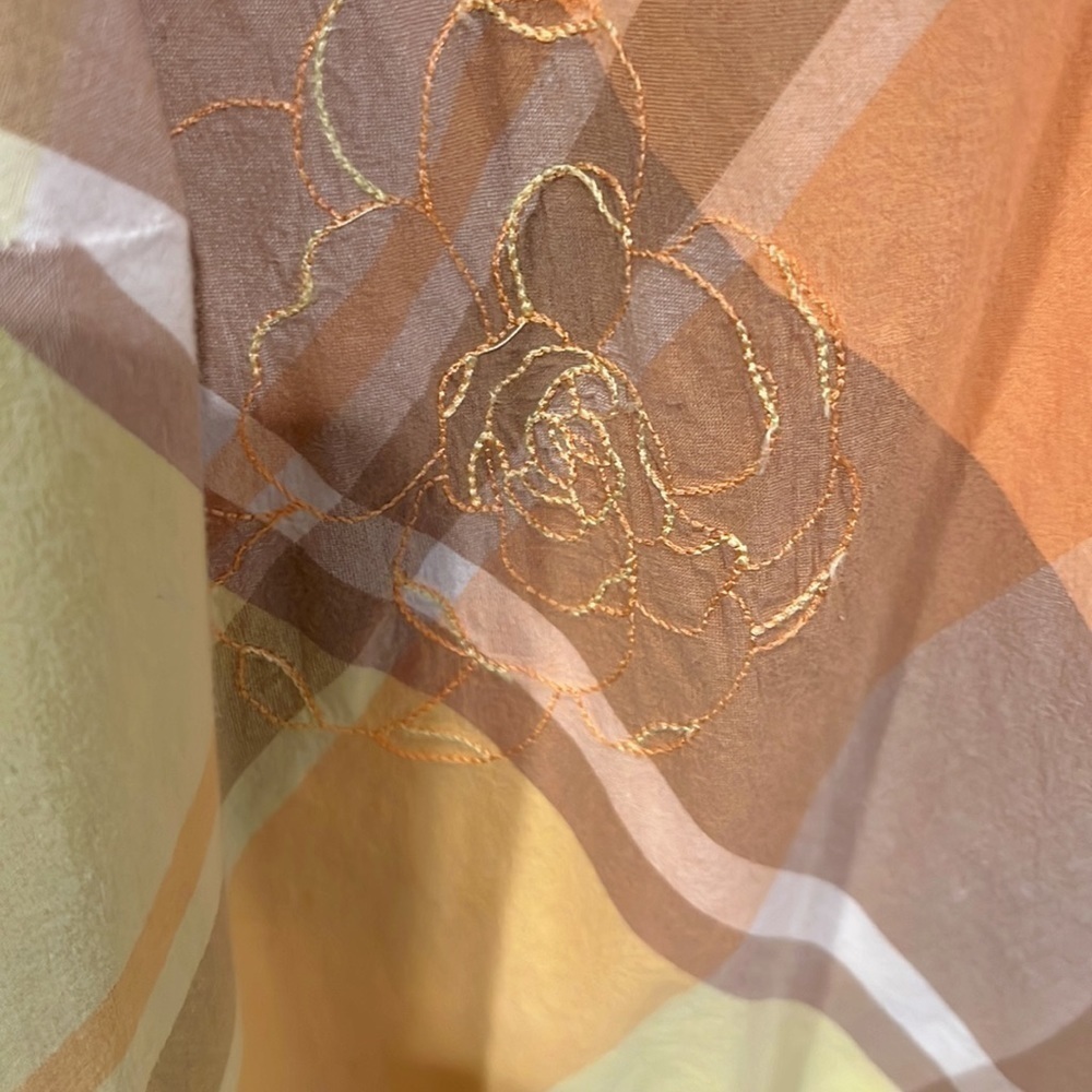 𝅺CJ BANKS button down blouse with embroidery SUZE 3X - Picture 4 of 10